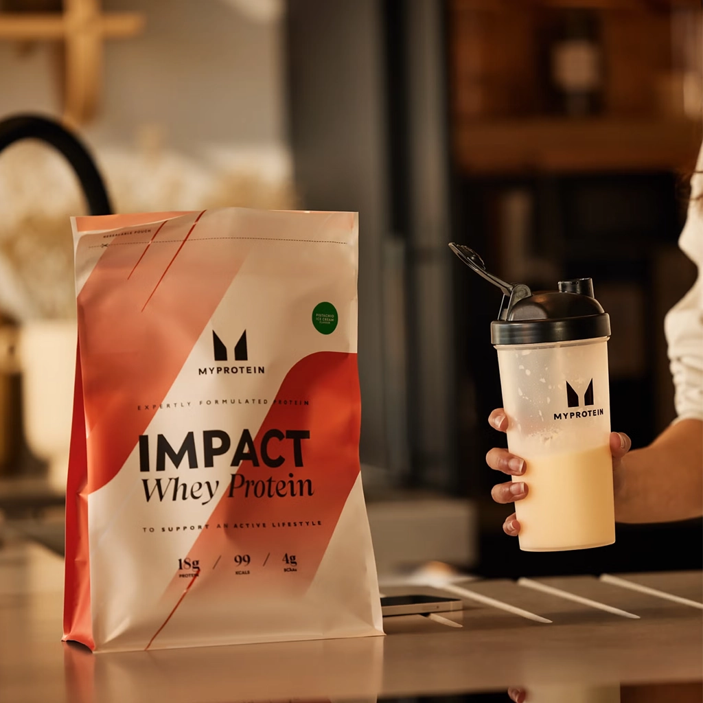 Сироватковий протеїн концентрат, MyProtein Impact Whey Protein - 1000 грам 2 MyProtein Impact Whey Protein сироватковий протеїн концентрат 1000 грам